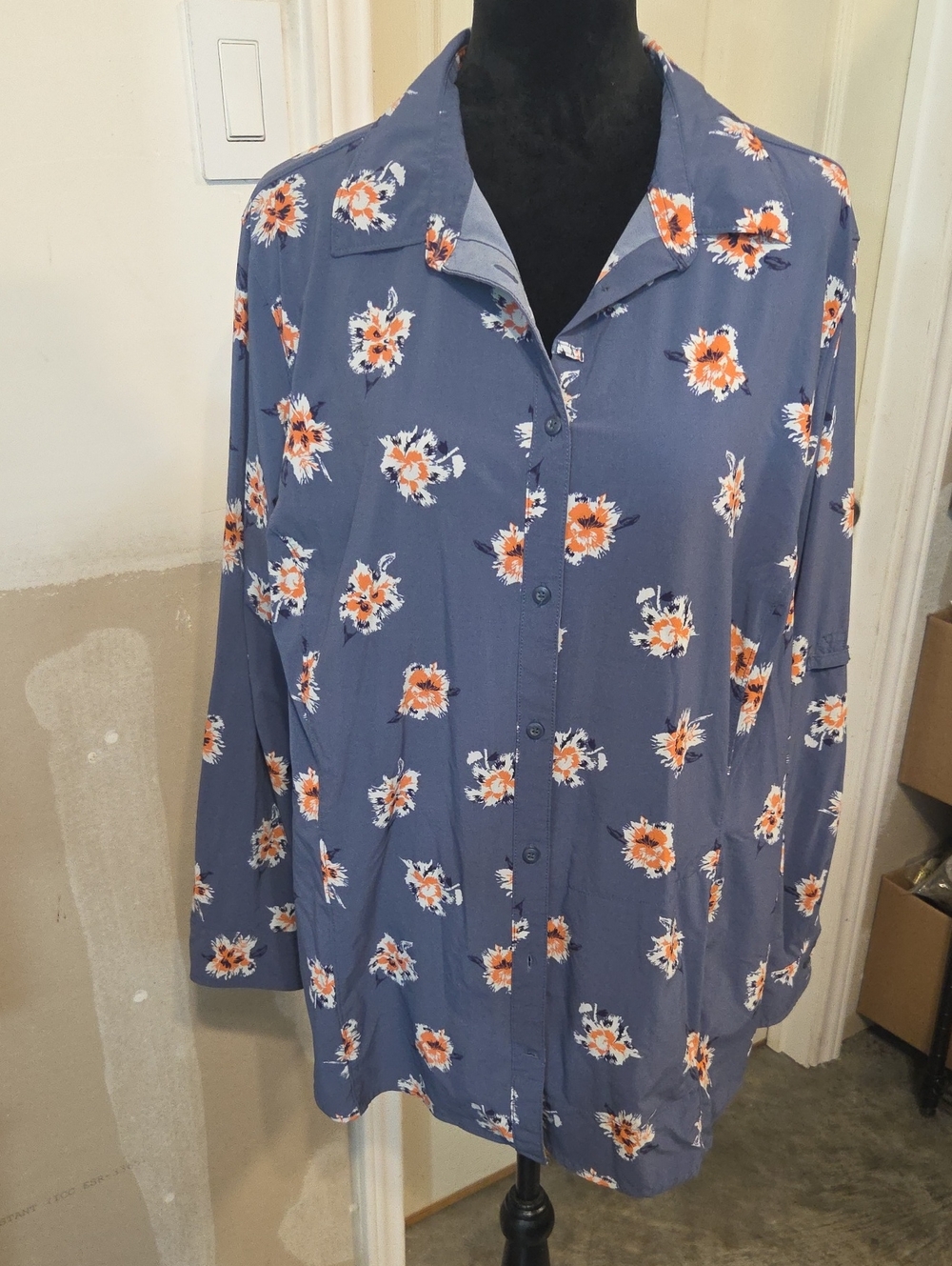 Duluth Sidewinder Flex Tunic Shirt Blue Floral Button-Down Long Sleeve Vented